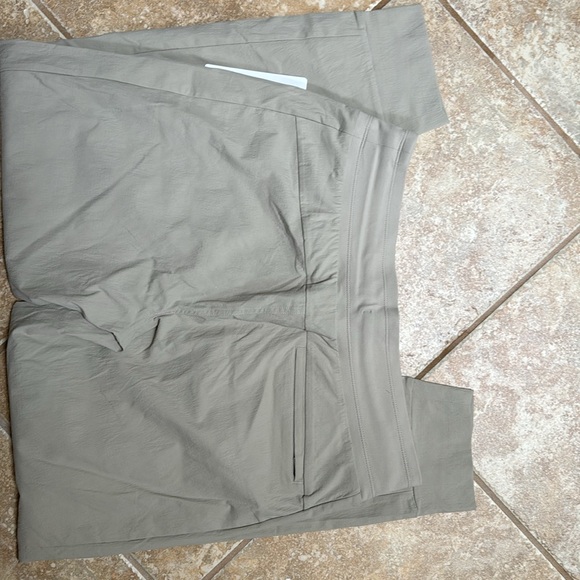 Athleta Trekkie north jogger - Picture 7 of 7